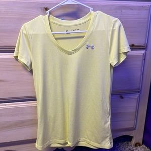 yellow under armour t shirt